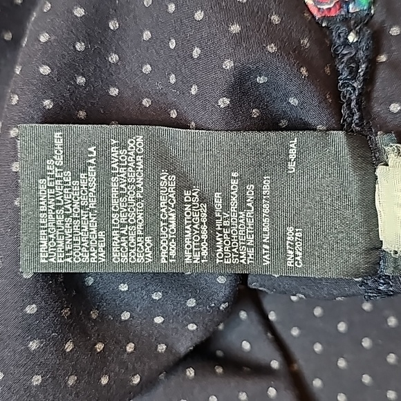 TOMMY HILFIGER NAVY WHITE POLKA DOT LONG ROLL-TAB SLEEVE BUTTON-UP BLOUSE - Picture 16 of 16